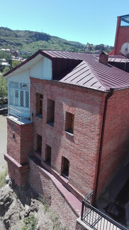 Apartment In The Heart Of Old 第比利斯 外观 照片
