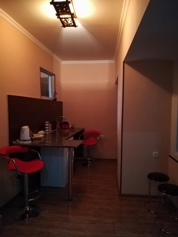 Apartment In The Heart Of Old 第比利斯 外观 照片