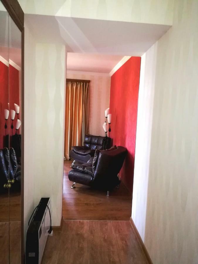 Apartment In The Heart Of Old 第比利斯 外观 照片